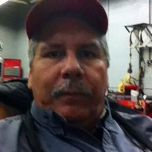 Meet your Posher, Manuel